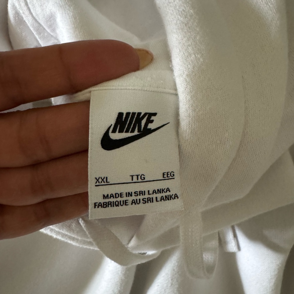 Nike White Hoodie with Black Logo - Picture 2 of 4